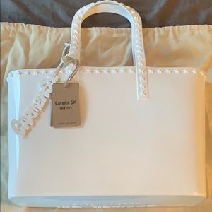 Carmen Sol White Mid Tote
